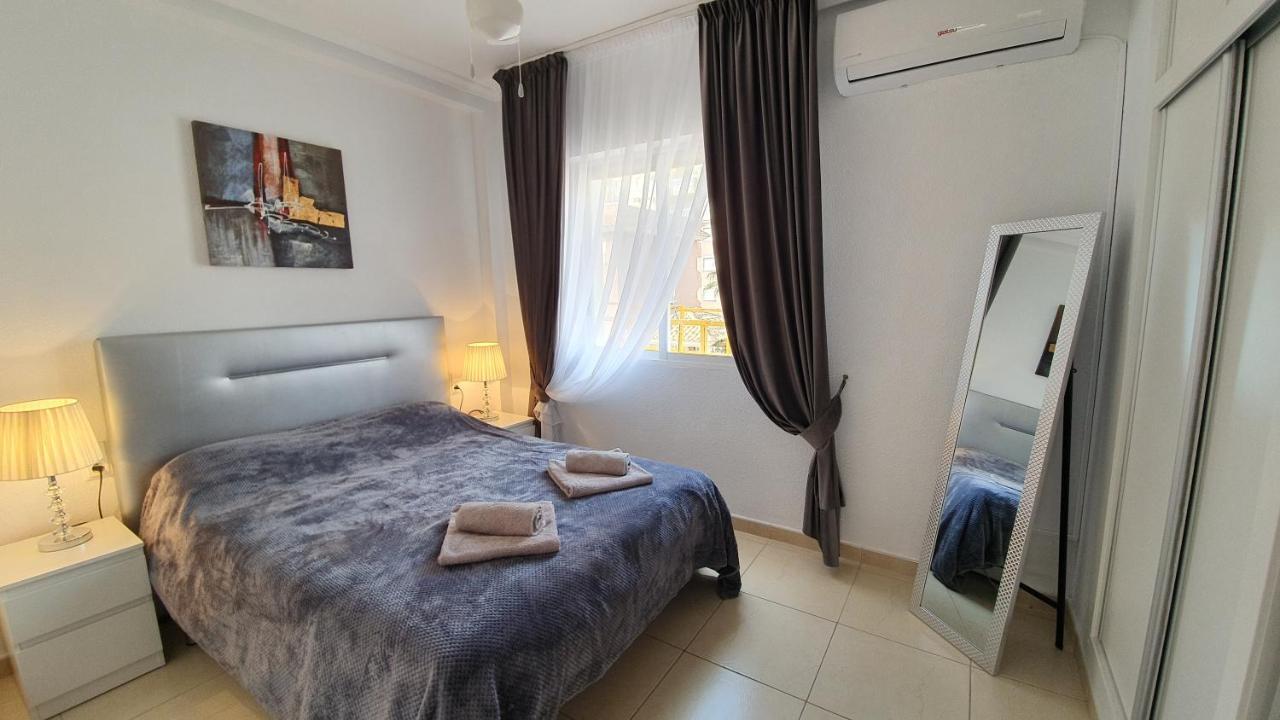 Sunny Apartament Near La Mata Beach Torrevieja Exterior photo